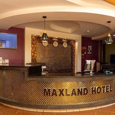 Maxland Hotel Kalimoni ภายนอก รูปภาพ